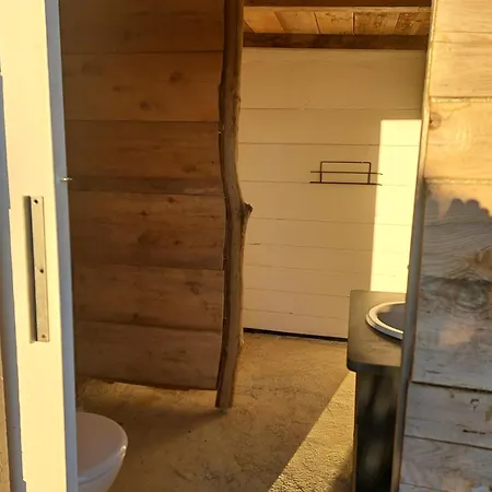 Caravane 70's Saint-Marcet